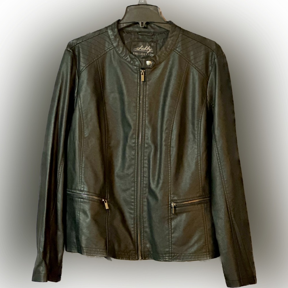 NWT black zip front coat